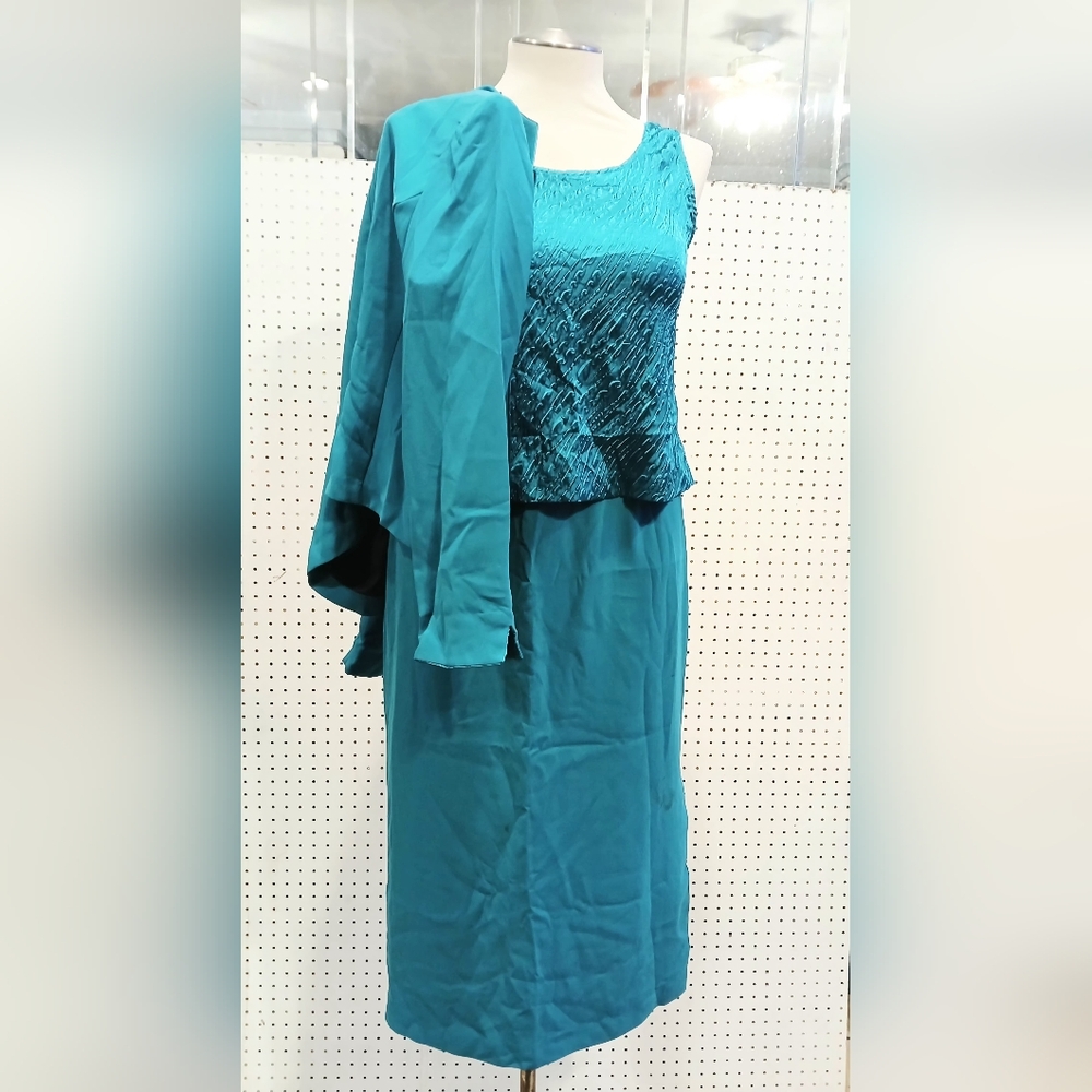Chic Teal Skirt Set - Picture 1 of 16